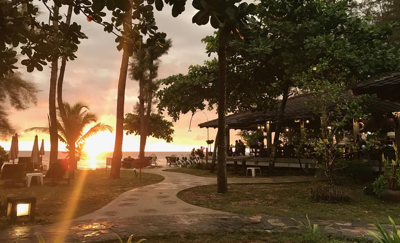 Lah Own Khaolak Resort Кхаулак Экстерьер фото